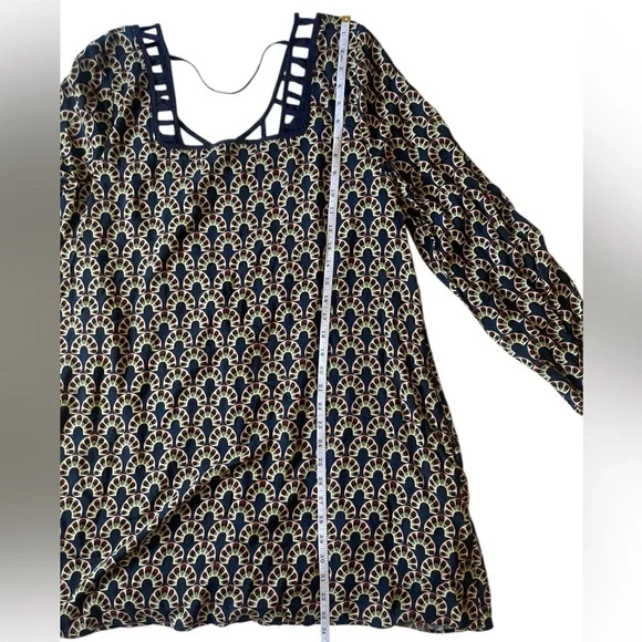 Entro Square Neckline Detail Patterned Dress Size Large - Picture 10 of 13